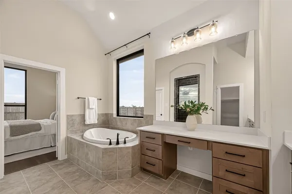 $650,000 | 8818 Blue Grotto Lane, Manvel, TX 77578