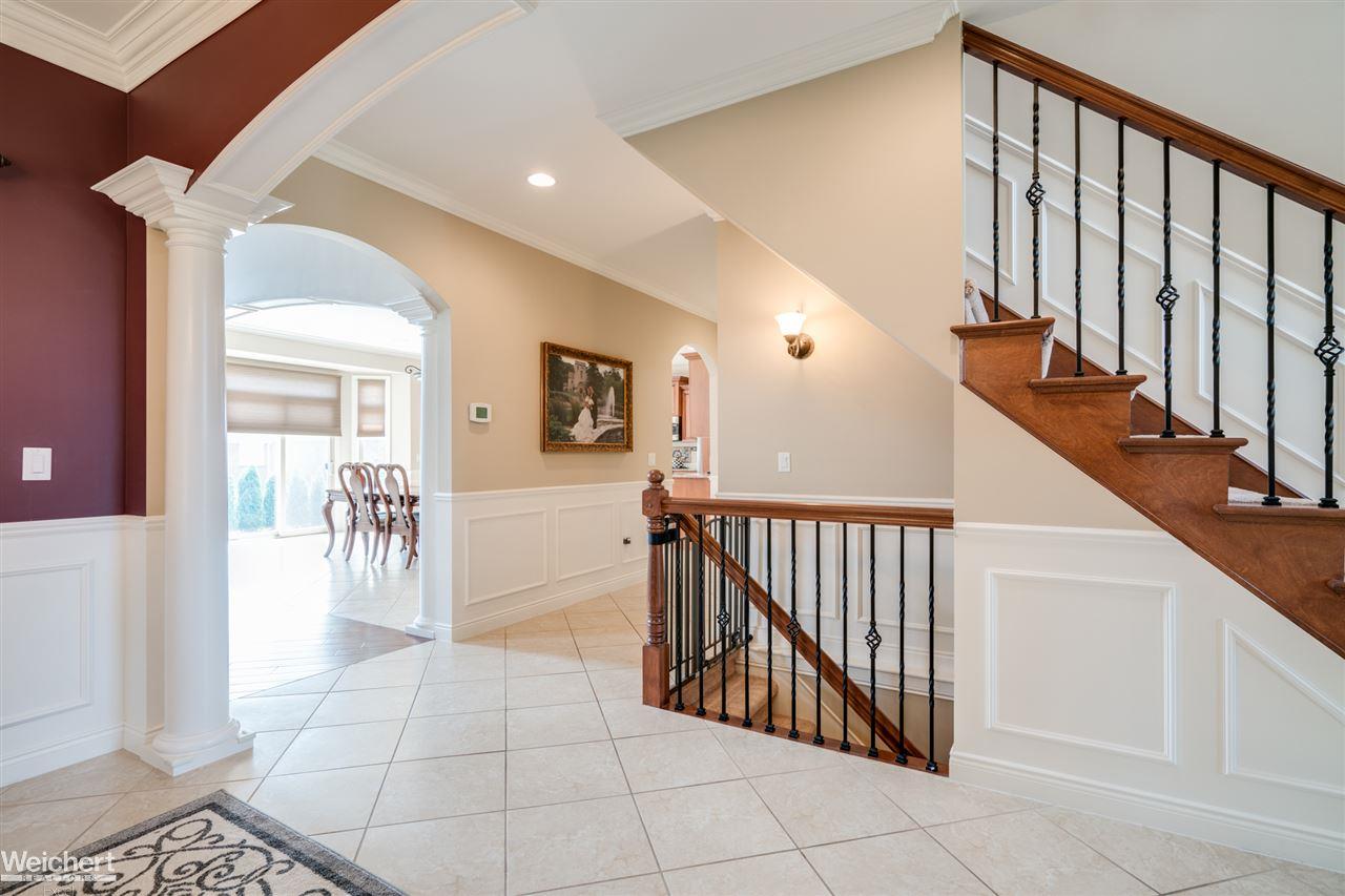 16026 Moore Park Road Macomb, MI 48044 - Photo 14 of 49 31378451-13.JPG
