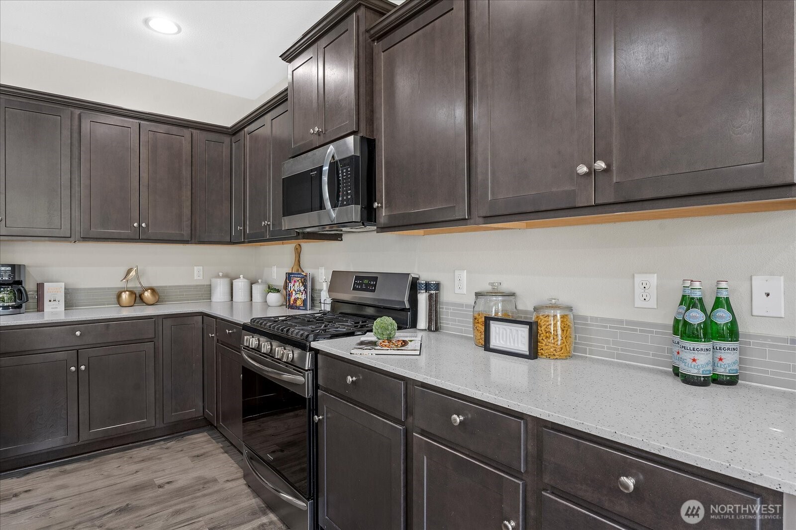 9901 13th Street Southeast Lake Stevens, WA 98258 - Photo 10 of 38