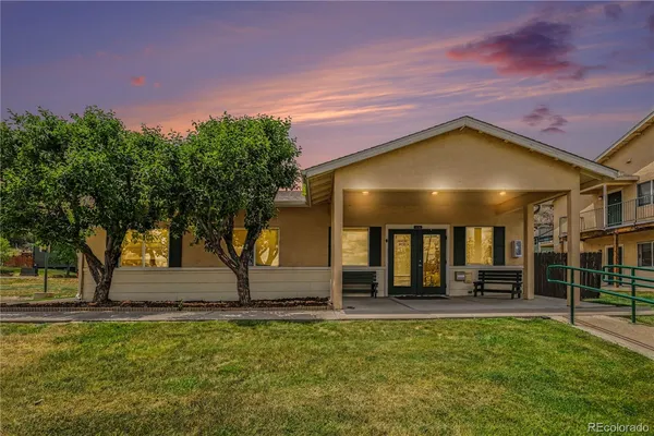 $2,400,000 | 1041 West 24th Street, Rifle, CO 81650