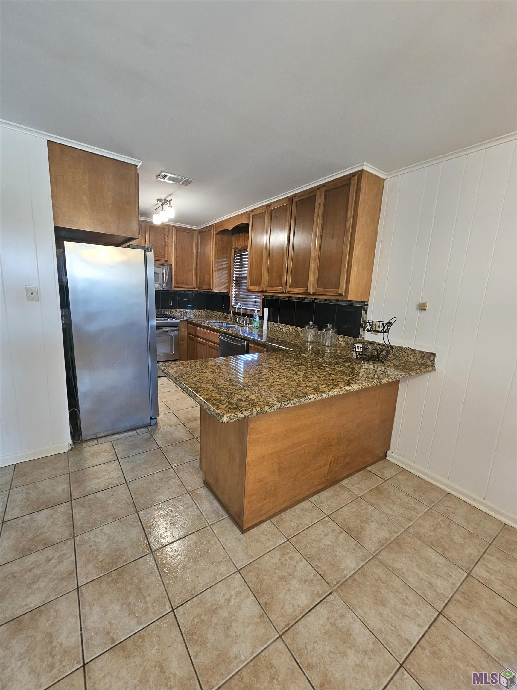 128 Riley Drive Houma, LA 70363 - Photo 5 of 15