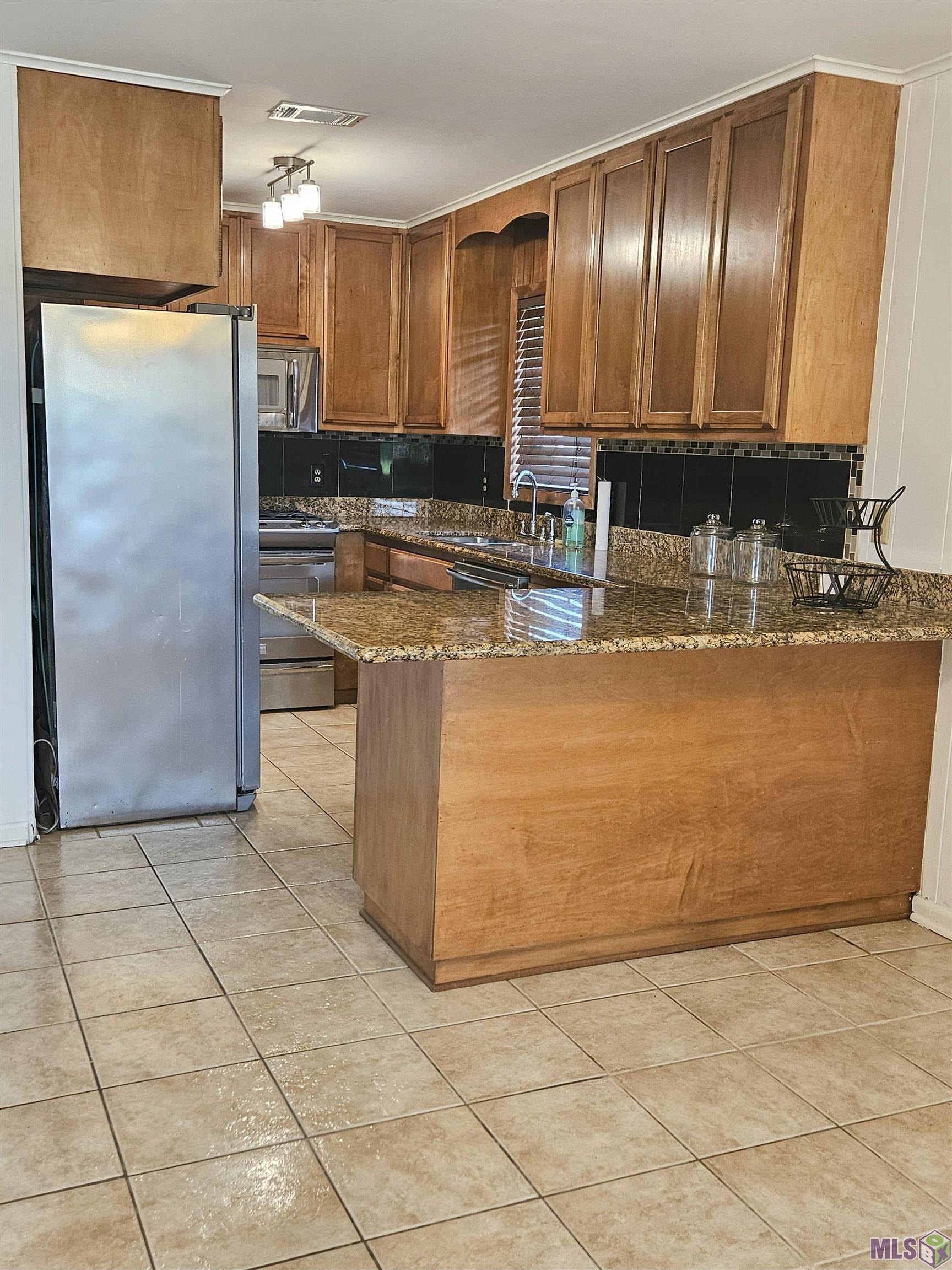 128 Riley Drive Houma, LA 70363 - Photo 8 of 15