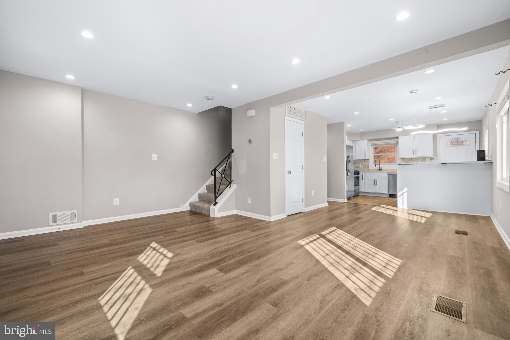 4314 Wheeler Road Southeast Washington, DC 20032 - Photo 3 of 35