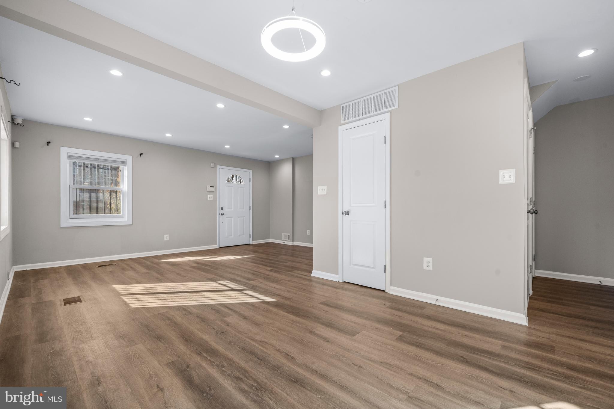 4314 Wheeler Road Southeast Washington, DC 20032 - Photo 8 of 35