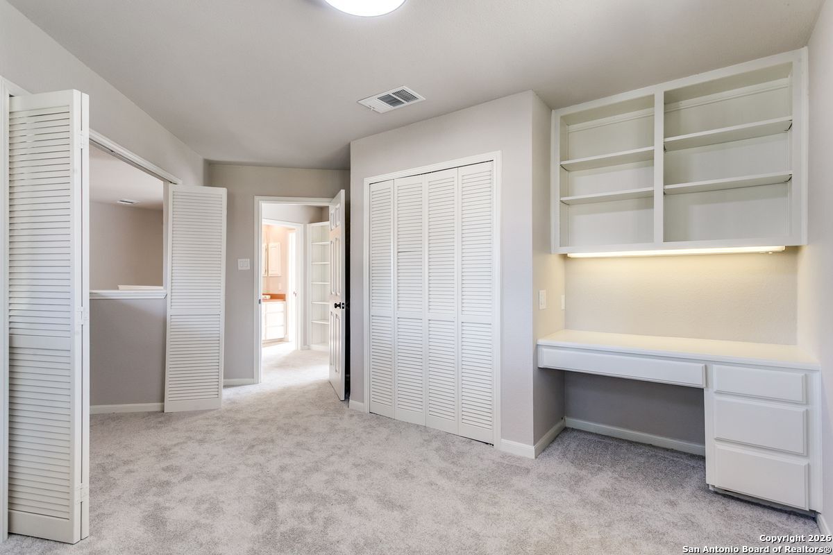9380 Braun Road, Unit 501B San Antonio, TX 78254 - Photo 22 of 29 a view of an empty room with a window