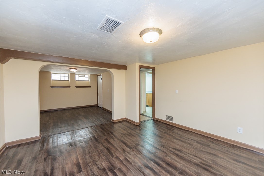 3265 Berea Road Cleveland, OH 44111 - Photo 26 of 35 Gallery Image 26
