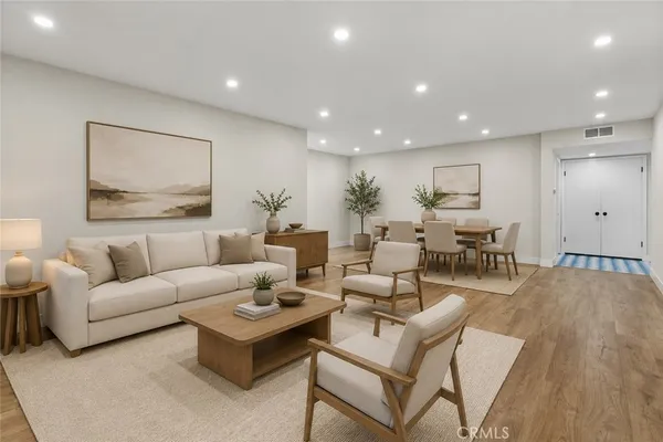 $3,700 | 6752 Hillpark Drive, Unit 303, Los Angeles, CA 90068