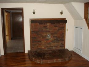 18316 Brumley Gap Road Abingdon, VA 24210 - Photo 7 of 11 Living Room