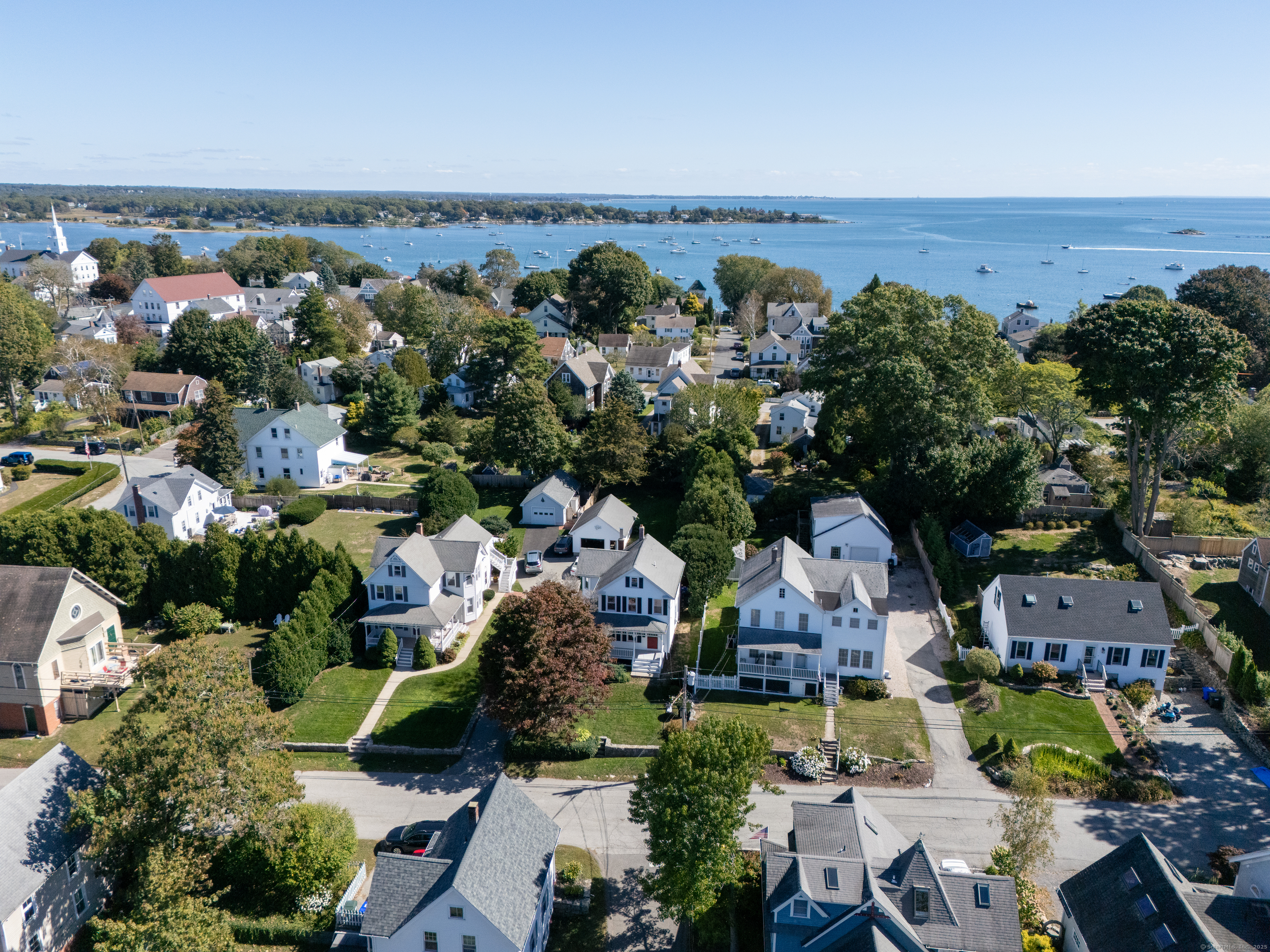 17 High Street Groton, CT 06340 - Photo 11 of 37 an aerial view of multiple house