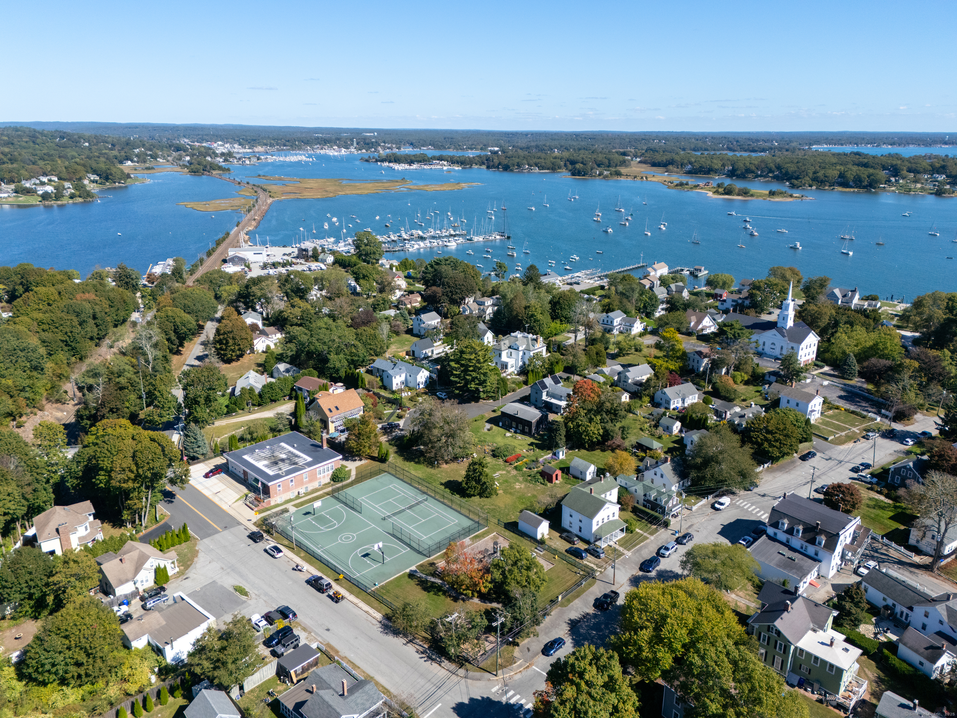 17 High Street Groton, CT 06340 - Photo 16 of 37 an aerial view of a city with lots of residential buildings