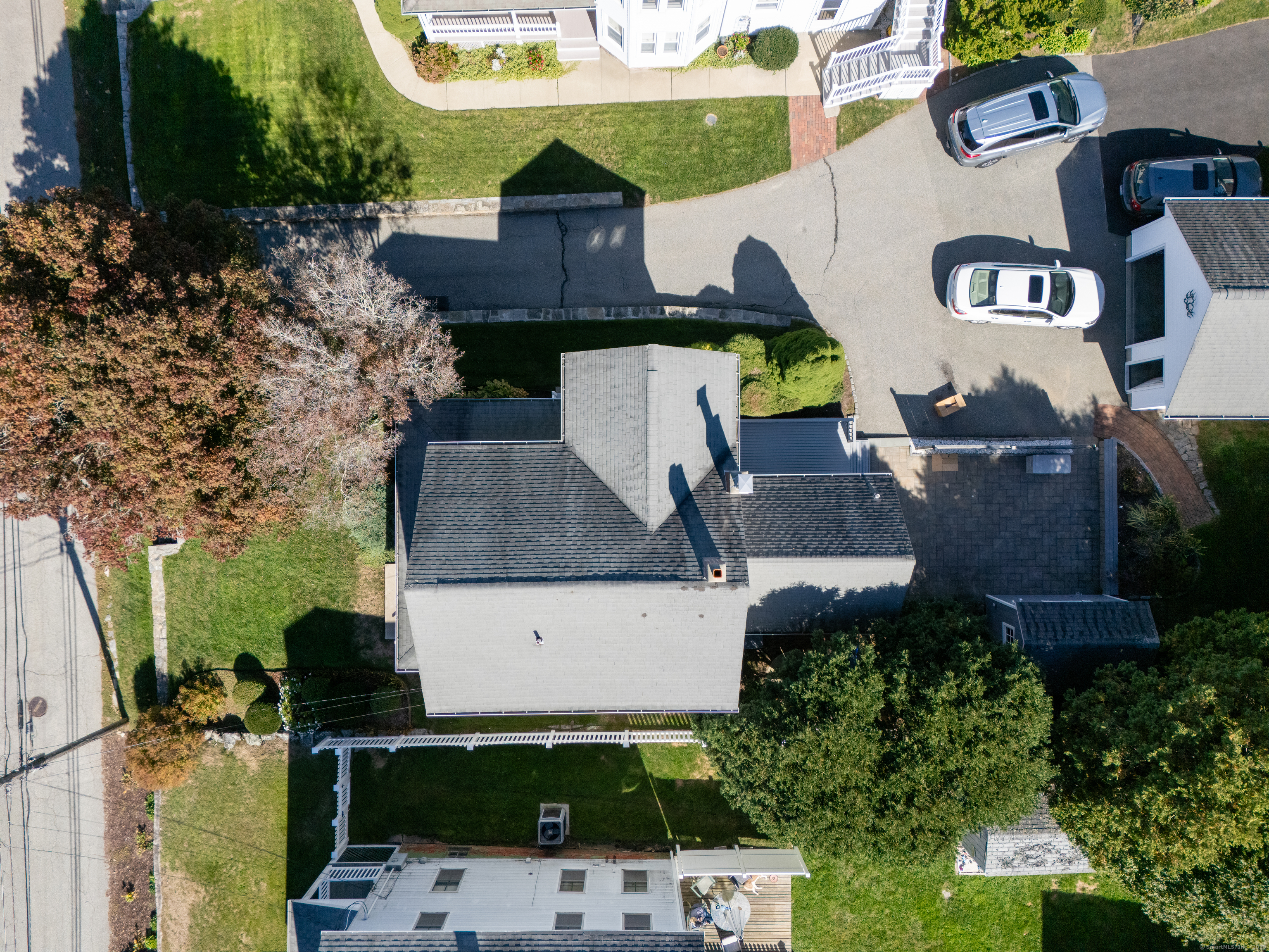 17 High Street Groton, CT 06340 - Photo 10 of 37 an aerial view of a house with garden space and street view