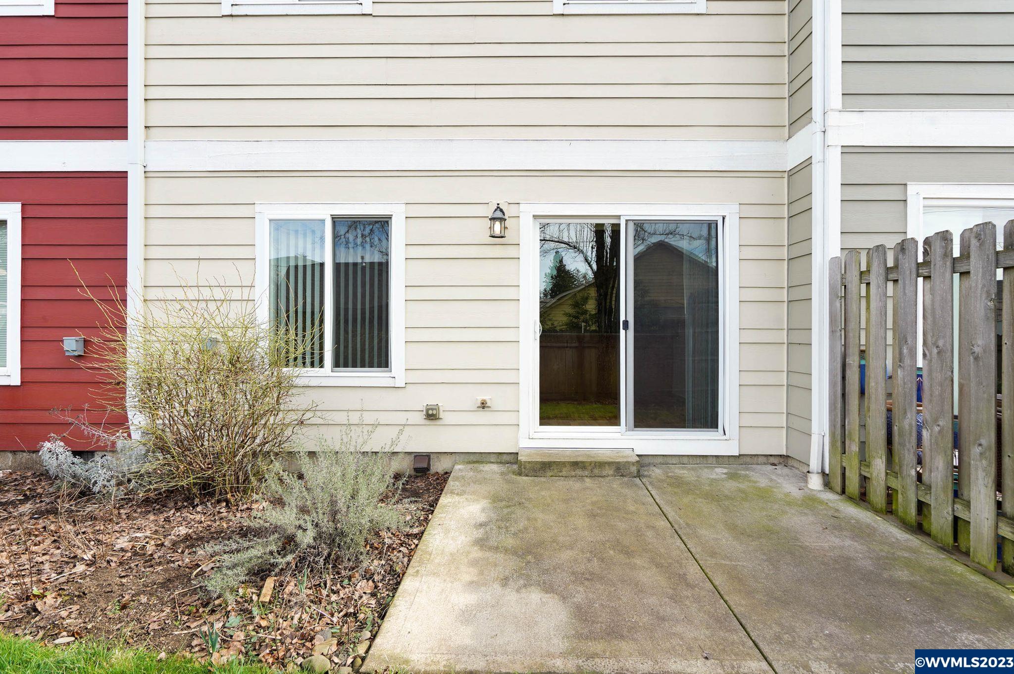 211 Silver Street Silverton, OR 97381 - Photo 31 of 32