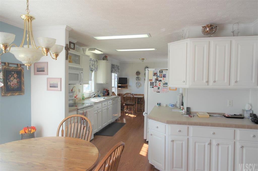 135 River Ridge Lane Rhodhiss, NC 28601 - Photo 13 of 21 Gallery Image 13