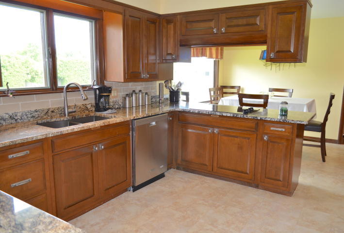 305 State Street Presque Isle, ME 04769 - Photo 12 of 36 Kitchen