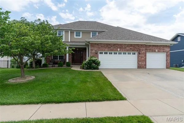 $610,000 | 1331 Timber Ridge Trace Drive, O'Fallon, IL 62269