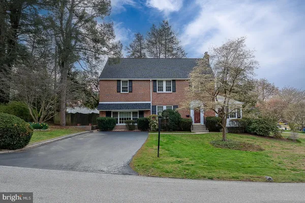 $667,000 | 802 Pleasant Hill Road, Wallingford, PA 19086