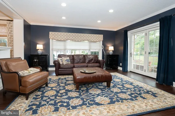 $667,000 | 802 Pleasant Hill Road, Wallingford, PA 19086