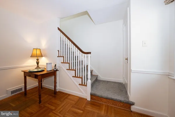 $667,000 | 802 Pleasant Hill Road, Wallingford, PA 19086