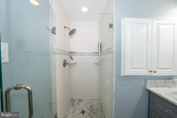 $667,000 | 802 Pleasant Hill Road, Wallingford, PA 19086