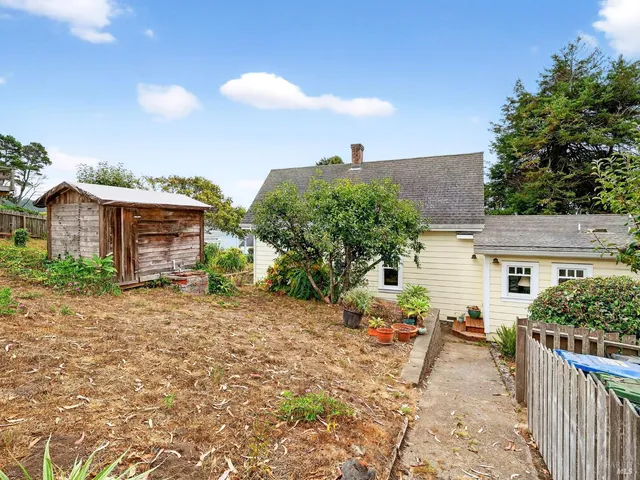 $1,395,000 | 45060 Covelo Street, Mendocino, CA 95460