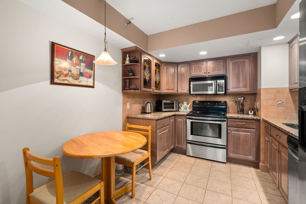 1731 Beacon Street, Unit 221 Brookline, MA 02445 - Photo 3 of 27