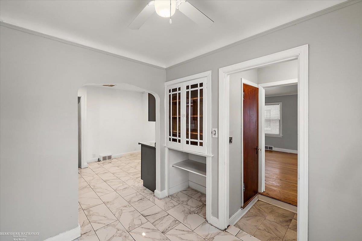 5101 Harvard Road Detroit, MI 48224 - Photo 13 of 33 50167087-f4afd82b-ebe6-4852-b422-ecf2bd0985ff.JPG
