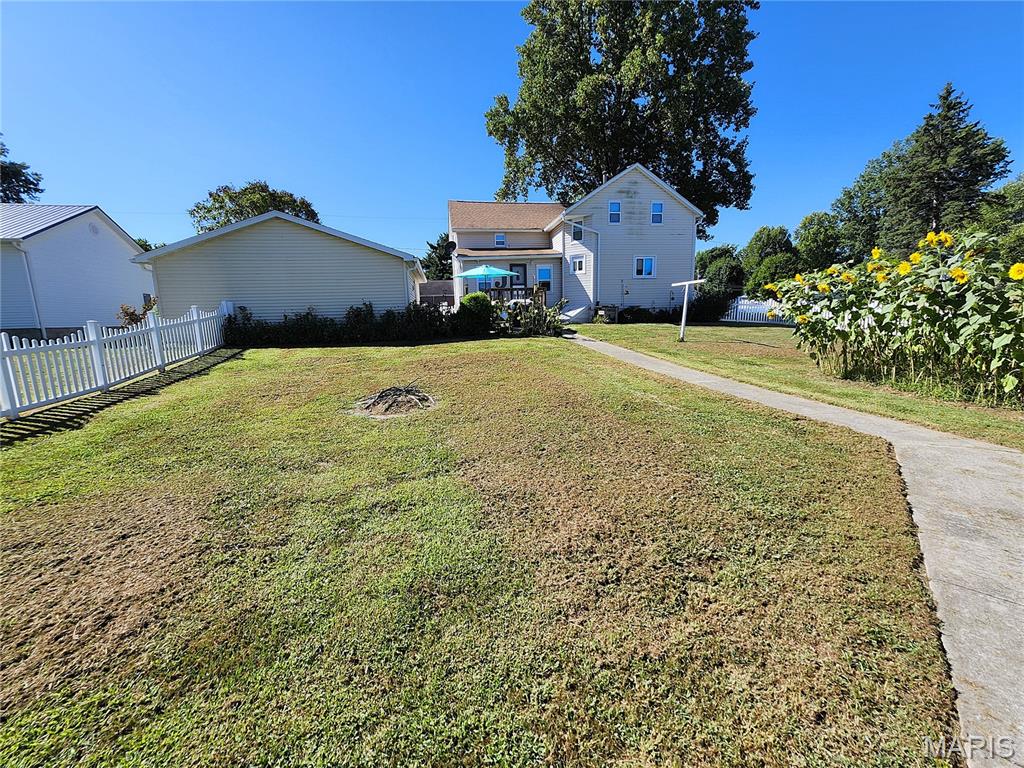 405 West 3rd N Street Mount Olive, IL 62069 - Photo 14 of 51