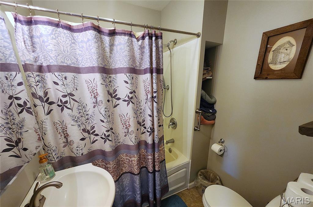 405 West 3rd N Street Mount Olive, IL 62069 - Photo 28 of 51