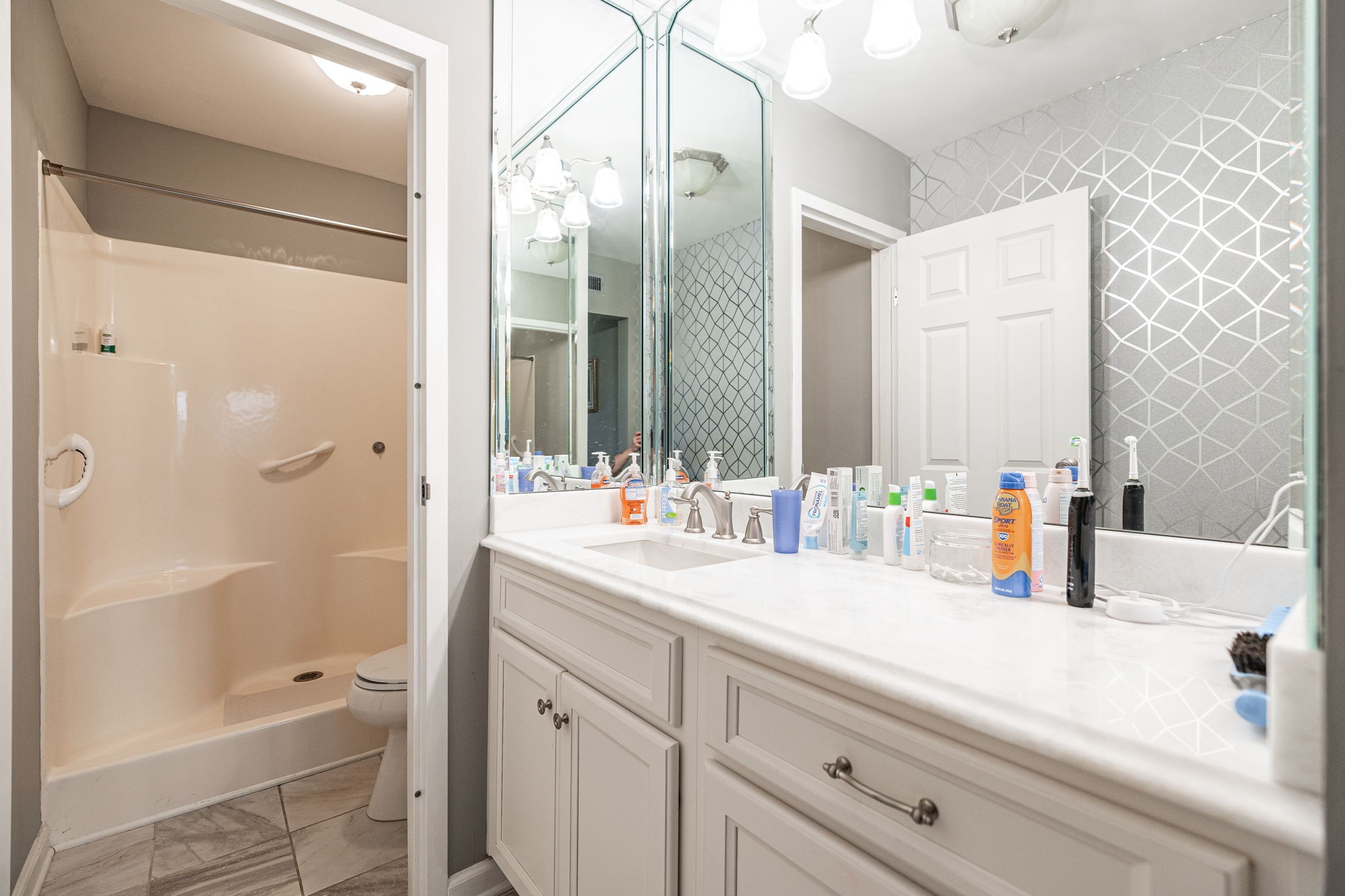 200 Sanders Ferry Road, Unit 2408 Hendersonville, TN 37075 - Photo 32 of 77 Gallery Image 32