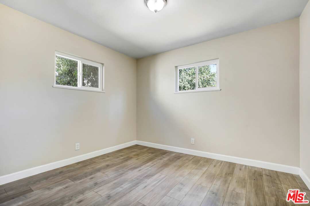 2746 West Court Street Rialto, CA 92376 - Photo 11 of 14 Gallery Image 11