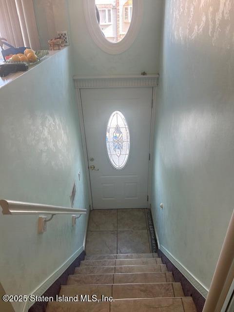 45 Daffodil Court Staten Island, NY 10312 - Photo 2 of 37 a view of entryway