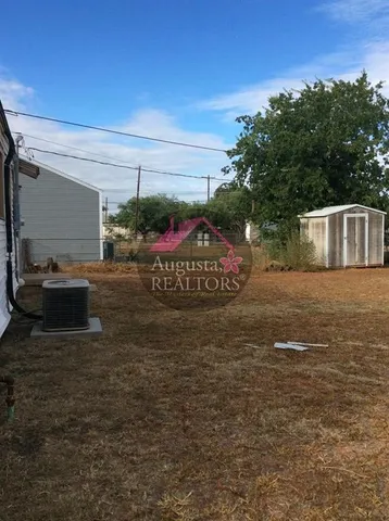 $850 | 741 South Crockett Drive, Abilene, TX 79605