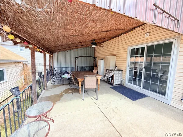 $425,000 | 158 Lake Street, Hamburg, NY 14075