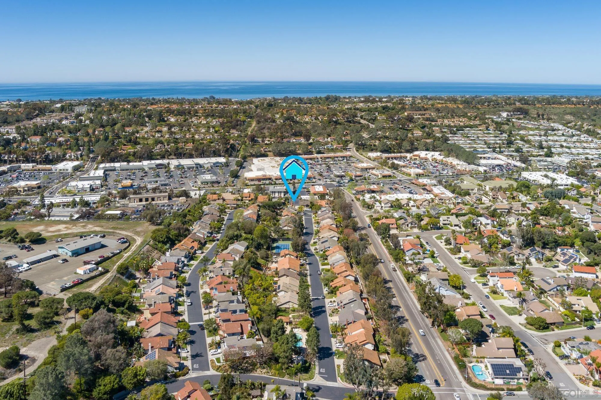 1414 Flair Encinitas Drive Encinitas, CA 92024 - Photo 36 of 41 an aerial view of a city