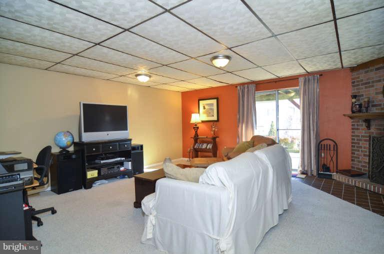 17 Powder View Court Baltimore, MD 21236 - Photo 17 of 23 Family Room