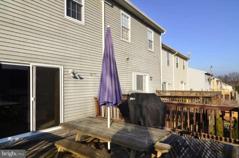 17 Powder View Court Baltimore, MD 21236 - Photo 23 of 23 Spacious Deck