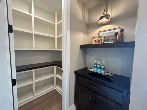 $786,900 | 12475 North Arbor Way, Platte City, MO 64079