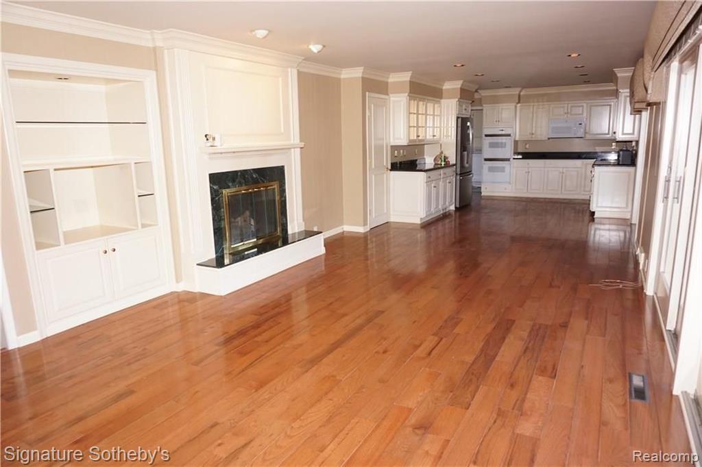 64 Willison Road Grosse Pointe Shores, MI 48236 - Photo 4 of 15