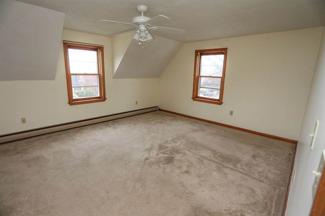 18 L Phillip Road Derry, NH 03038 - Photo 16 of 29