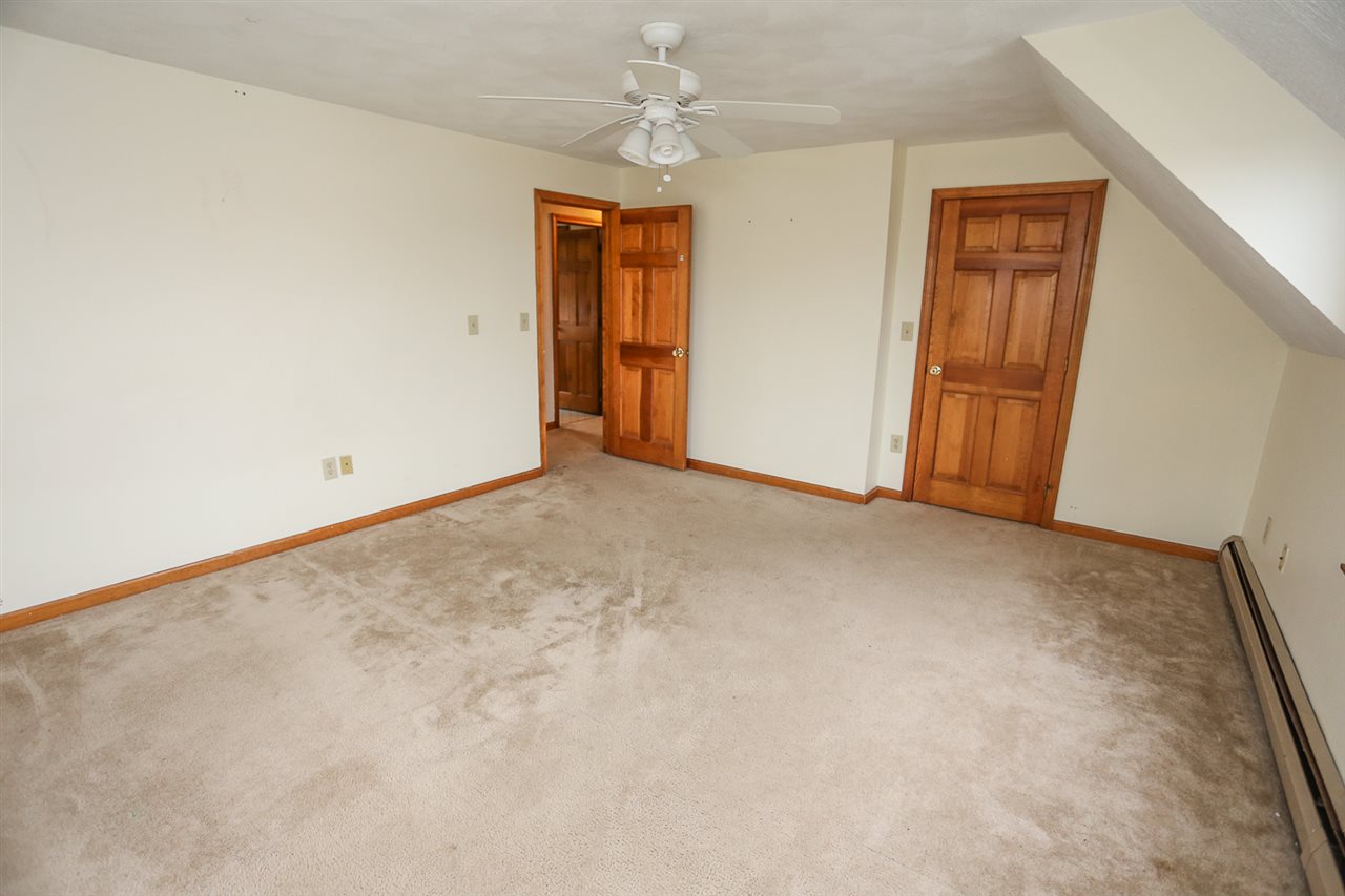 18 L Phillip Road Derry, NH 03038 - Photo 17 of 29