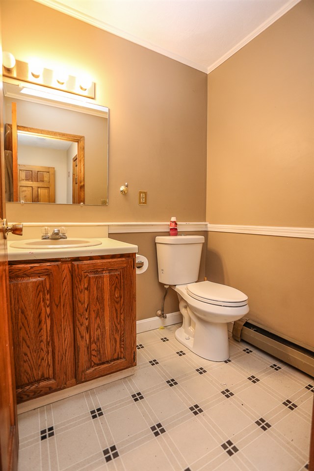 18 L Phillip Road Derry, NH 03038 - Photo 25 of 29