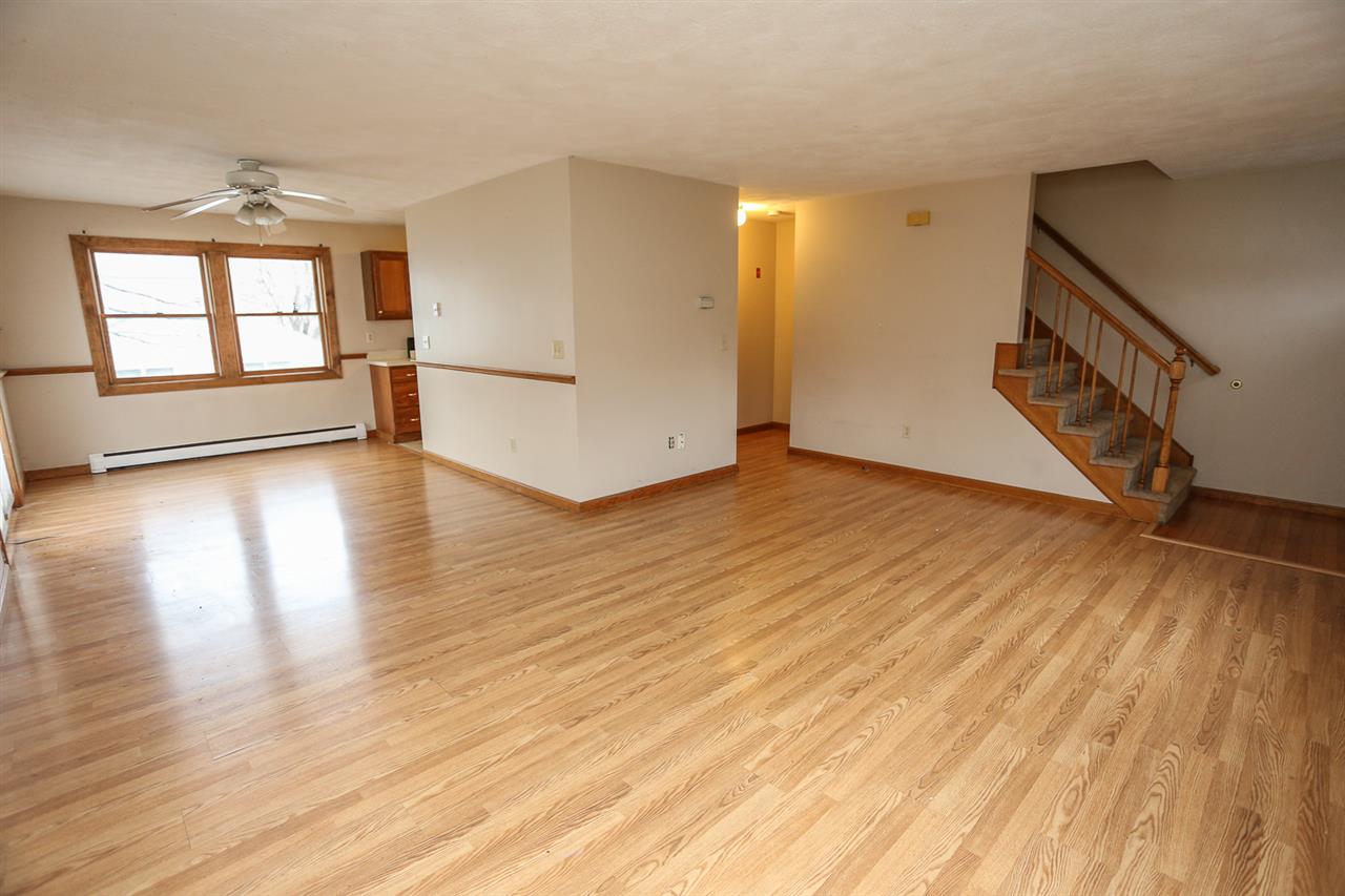 18 L Phillip Road Derry, NH 03038 - Photo 8 of 29