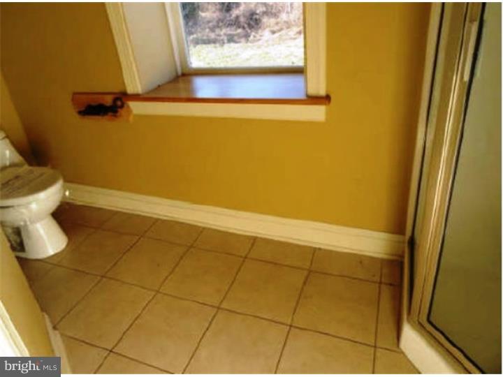 890 Elephant Road Perkasie, PA 18944 - Photo 3 of 6