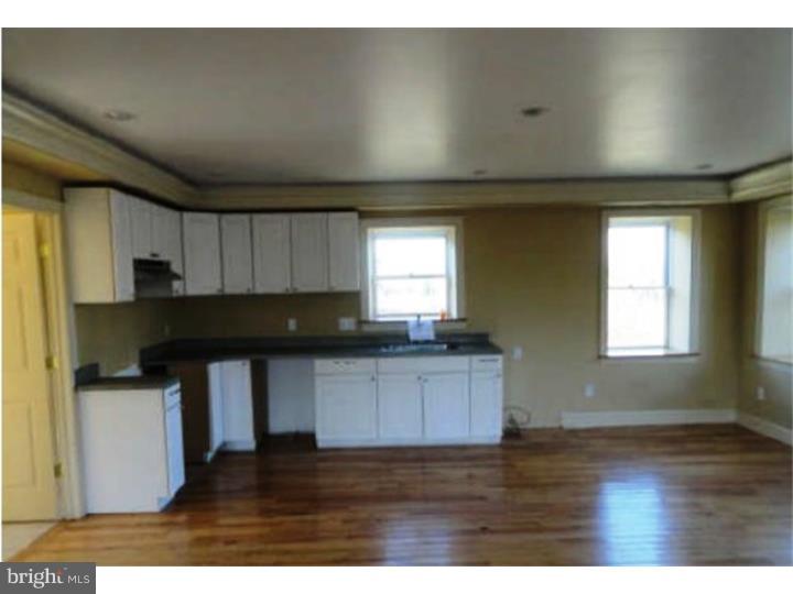 890 Elephant Road Perkasie, PA 18944 - Photo 4 of 6