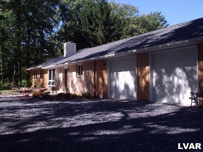 1054 South Quince Road Walnutport, PA 18088 - Photo 10 of 11 Gallery Image 10