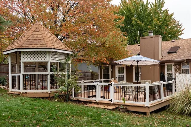 $330,000 | 3524 South Maybrook Avenue, Independence, MO 64055