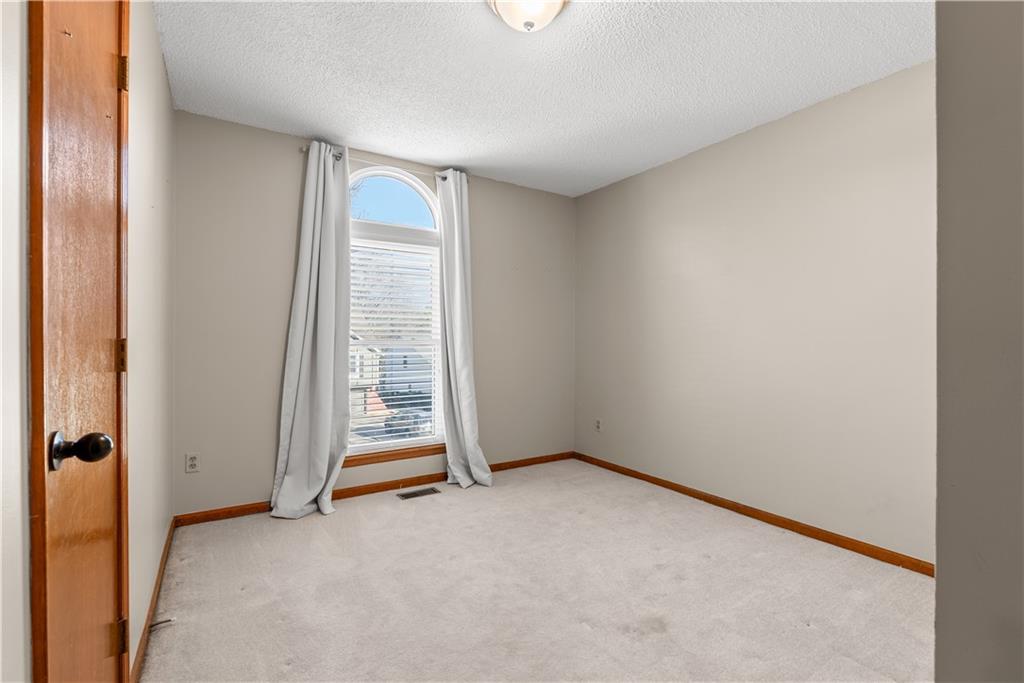 3524 South Maybrook Avenue Independence, MO 64055 - Photo 18 of 33