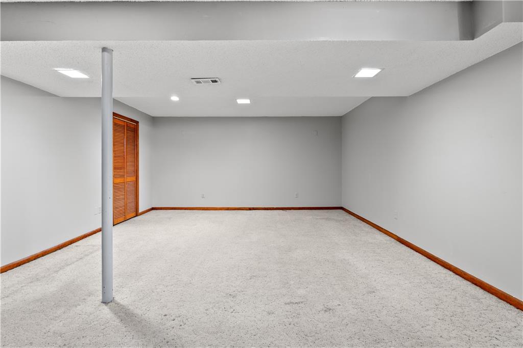 3524 South Maybrook Avenue Independence, MO 64055 - Photo 24 of 33