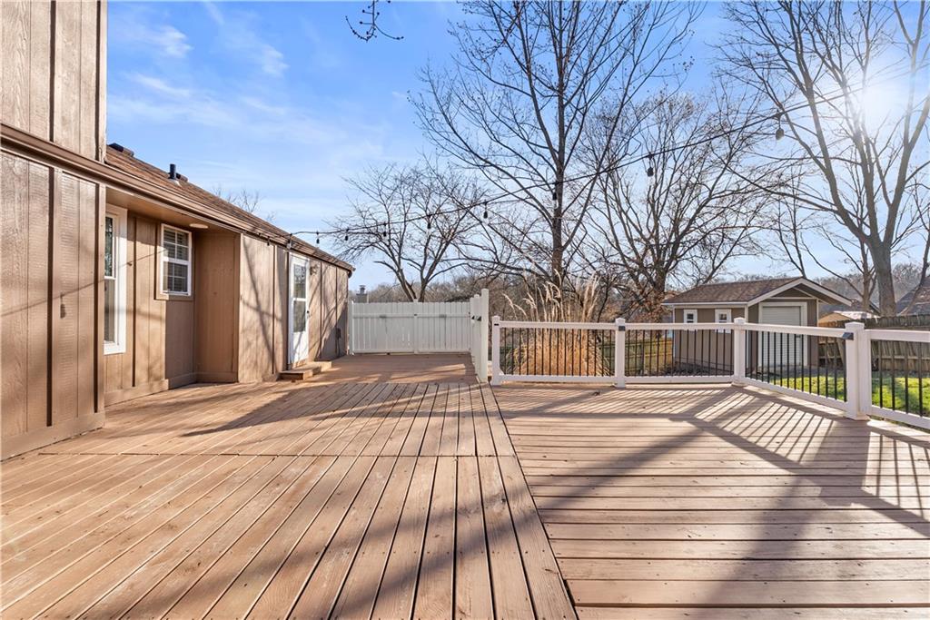 3524 South Maybrook Avenue Independence, MO 64055 - Photo 27 of 33