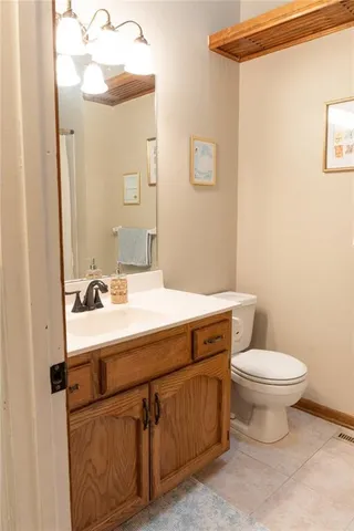 $330,000 | 3524 South Maybrook Avenue, Independence, MO 64055